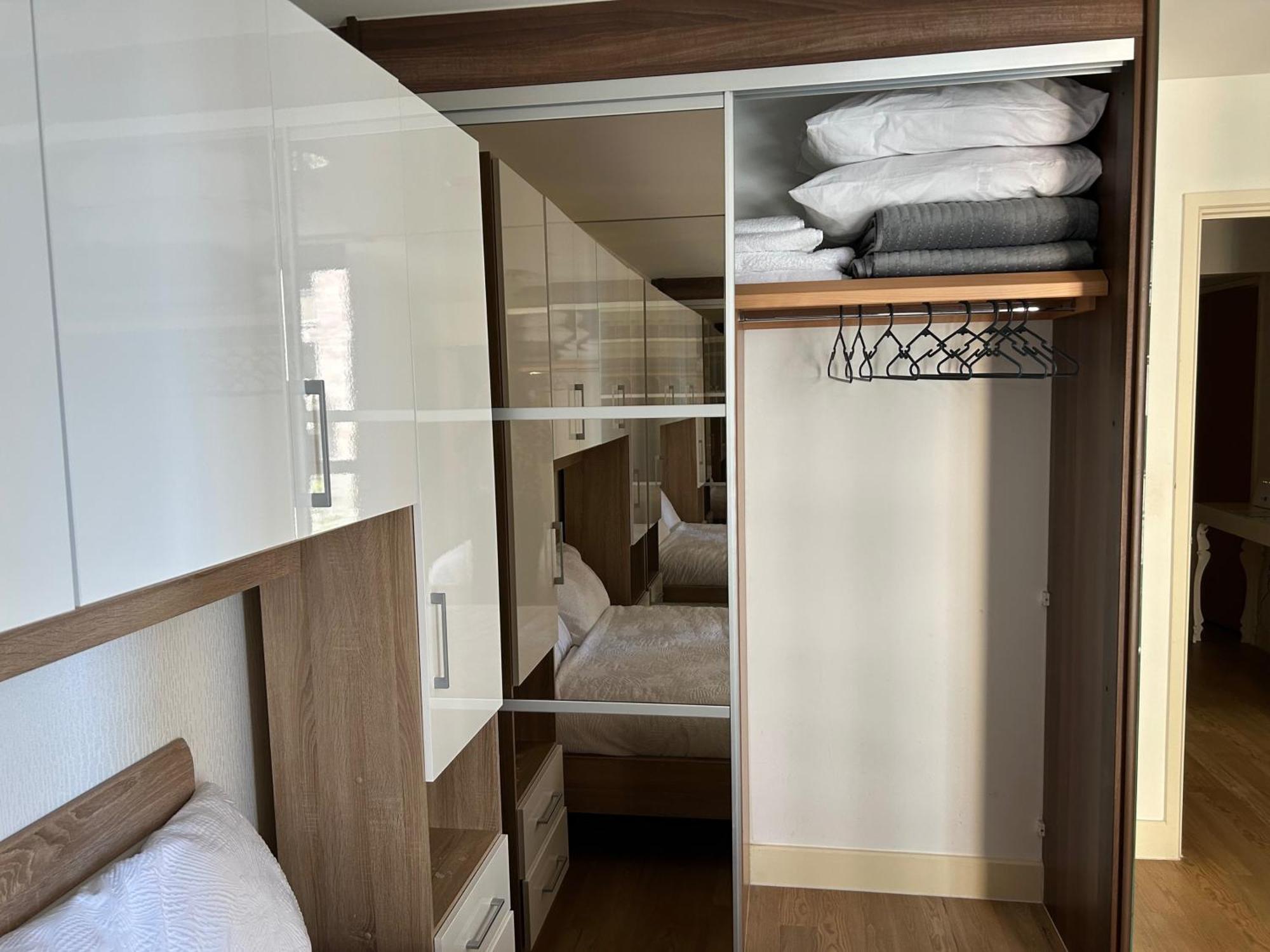 Appartement 1-bed Sleeps 4 To Shops & Transport
